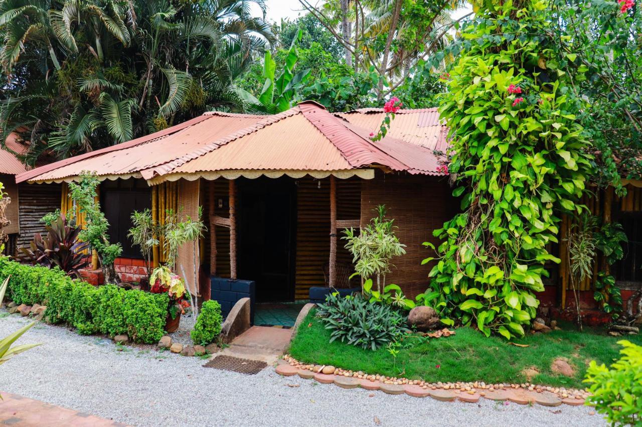 Kerala Bamboo House Hotel Varkala Exterior photo